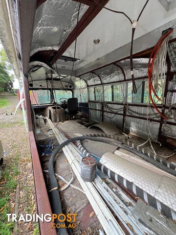 Leyland bus