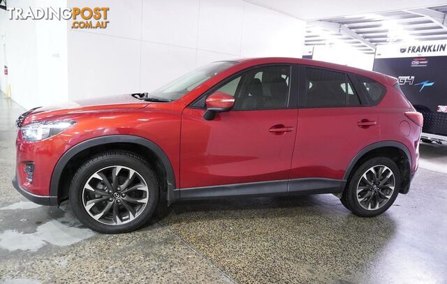 2015 Mazda CX-5 Akera SUV - photo 3 of 31