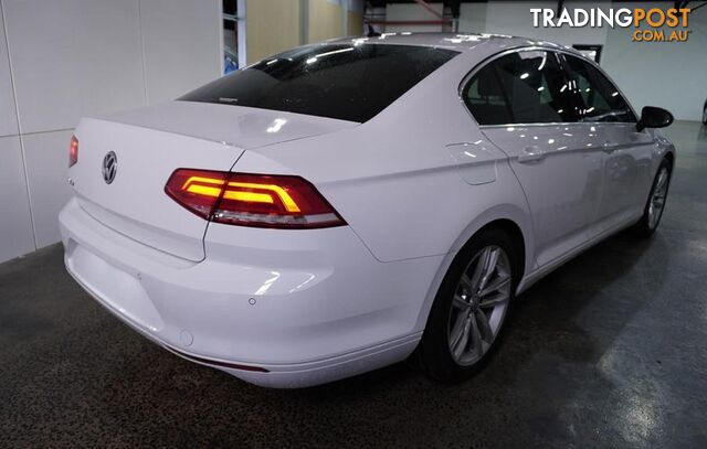 2018 Volkswagen Passat 132TSI  Sedan - photo 5 of 33