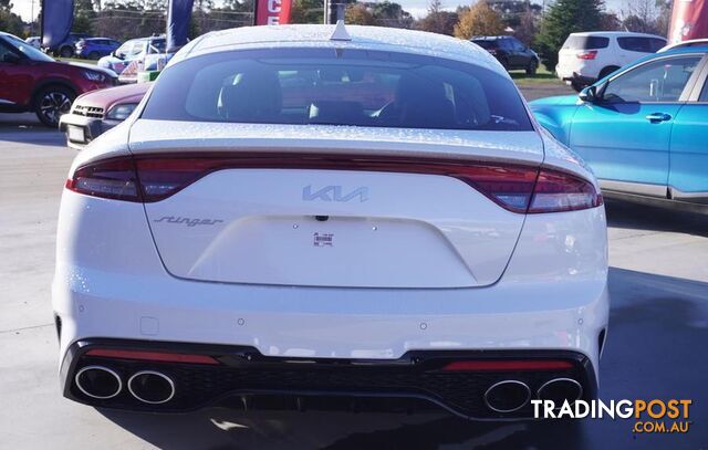 2022 Kia Stinger 330S  Sedan - photo 5 of 23