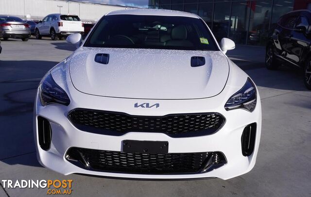 2022 Kia Stinger 330S Sedan - photo 2 of 23