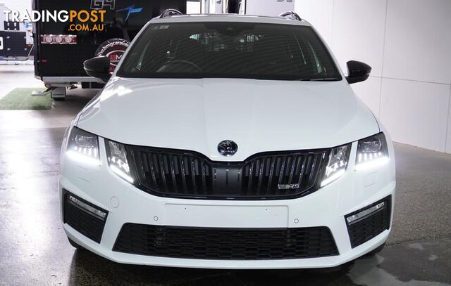 2019 SKODA Octavia RS 245 Wagon - photo 2 of 22