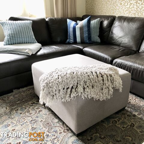 🧘‍♀️Large Upholstered Fabric Ottoman Seat or Coffee Table