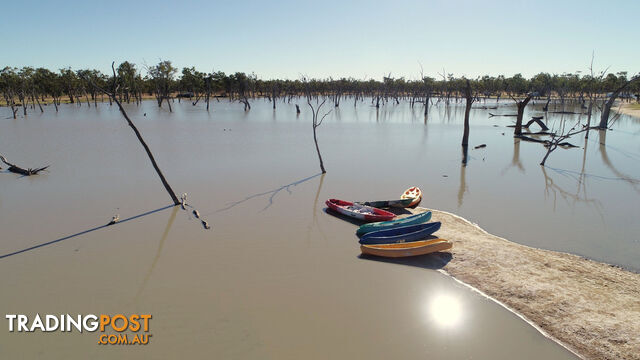 Lara Station Landsborough Highway BARCALDINE QLD 4725