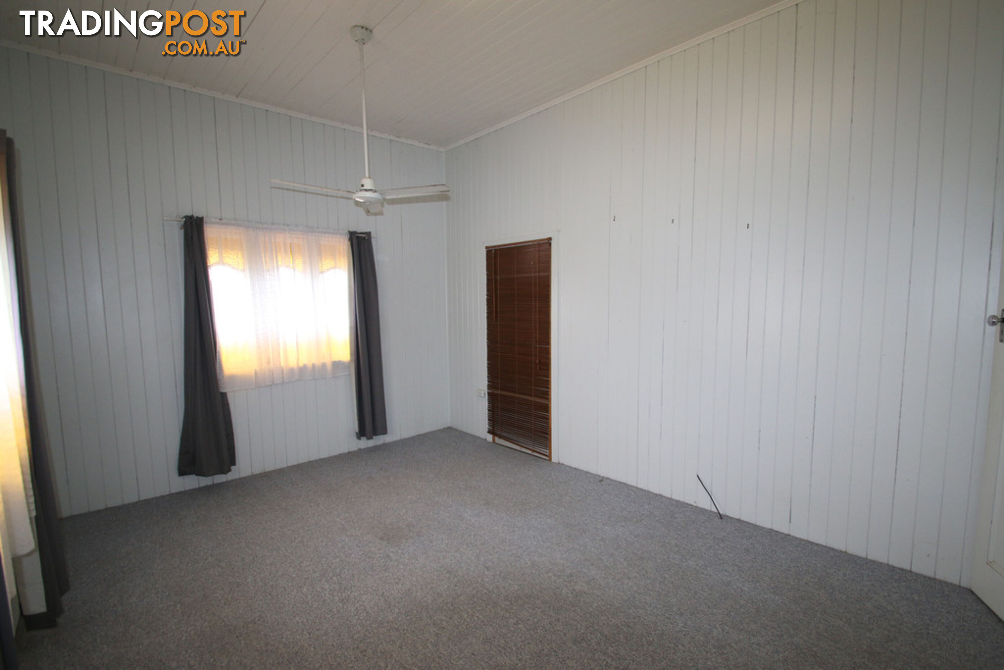 12 Boyle Street MONTO QLD 4630