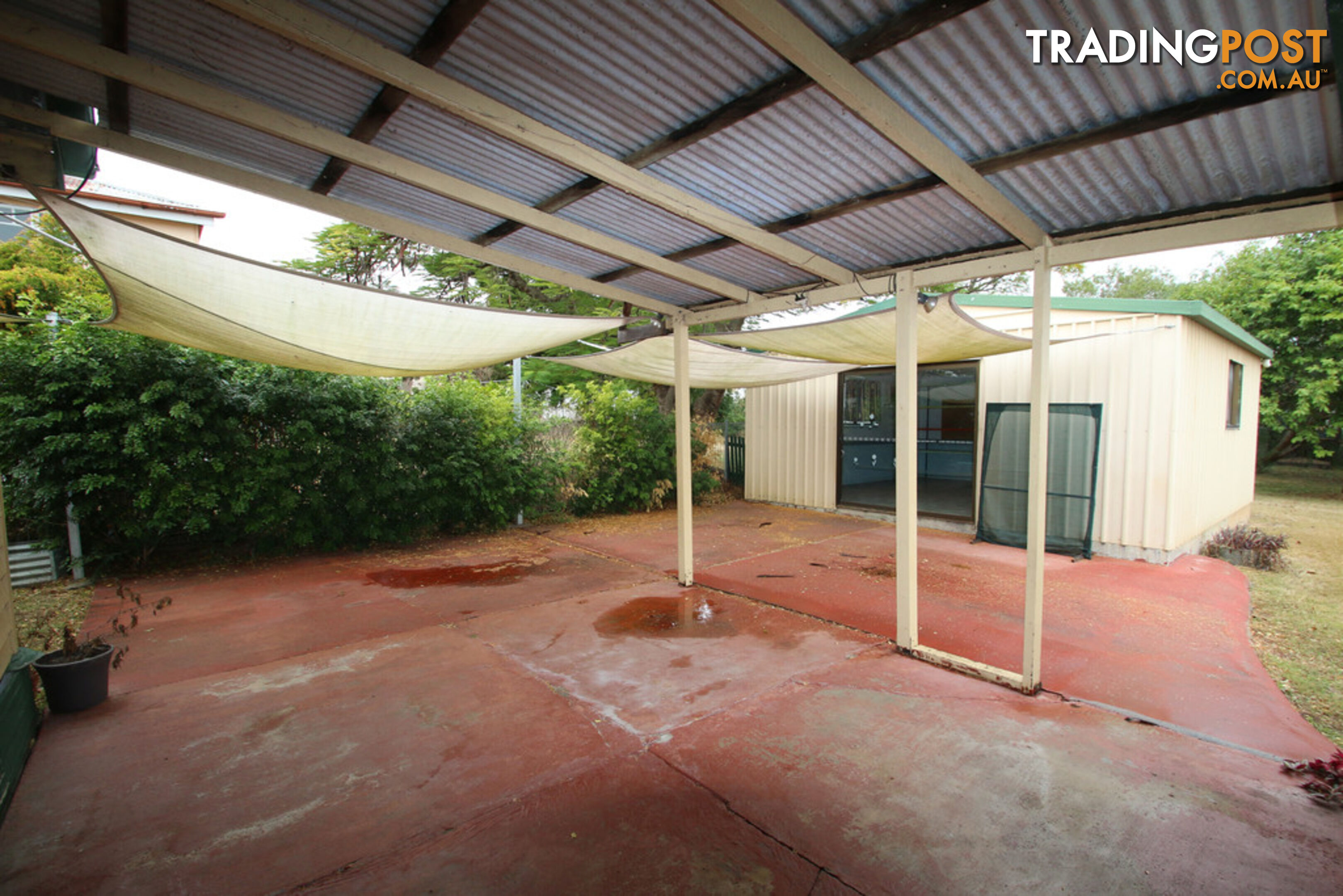 12 Boyle Street MONTO QLD 4630