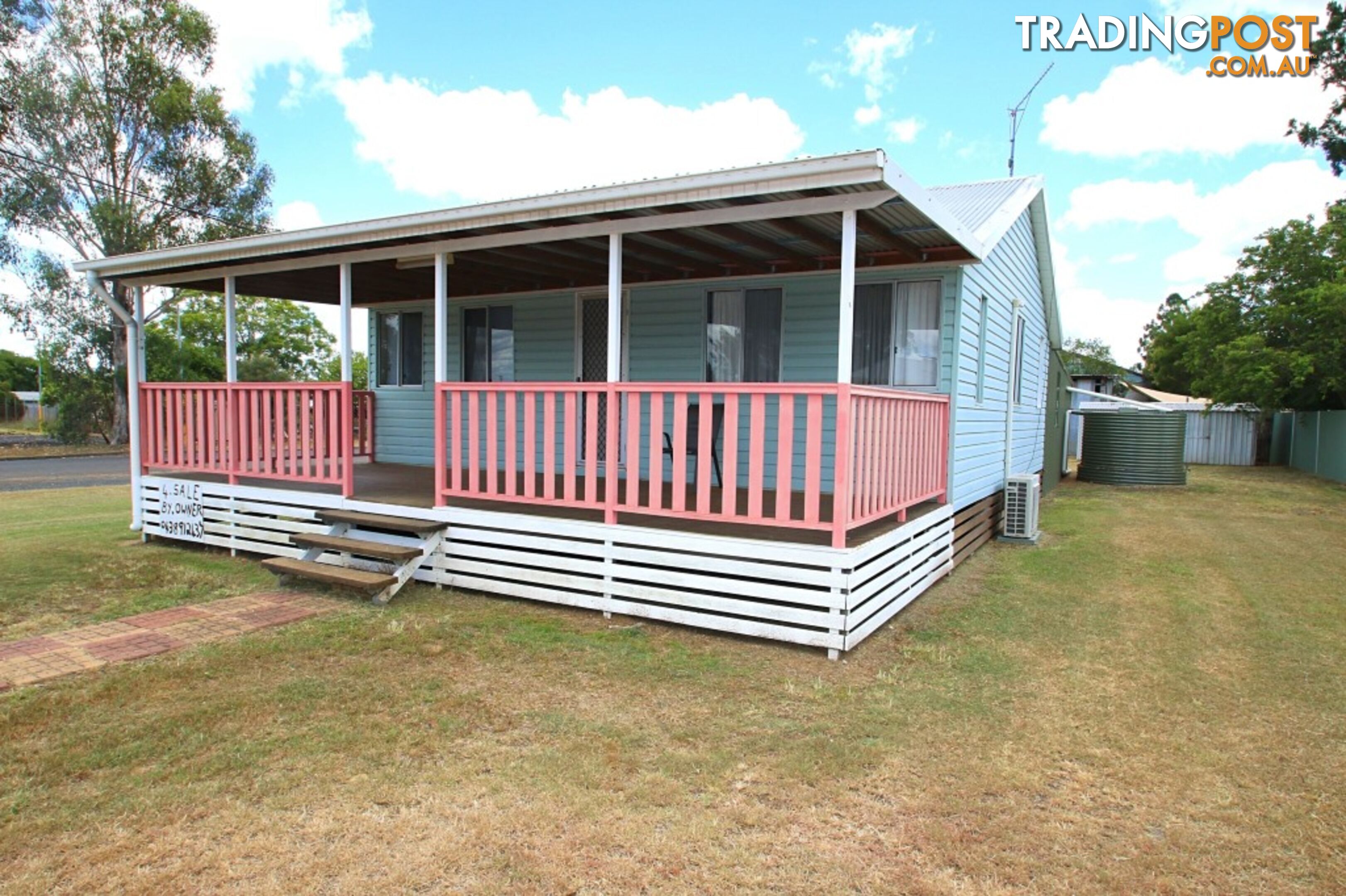 18 Cunningham Street MONTO QLD 4630