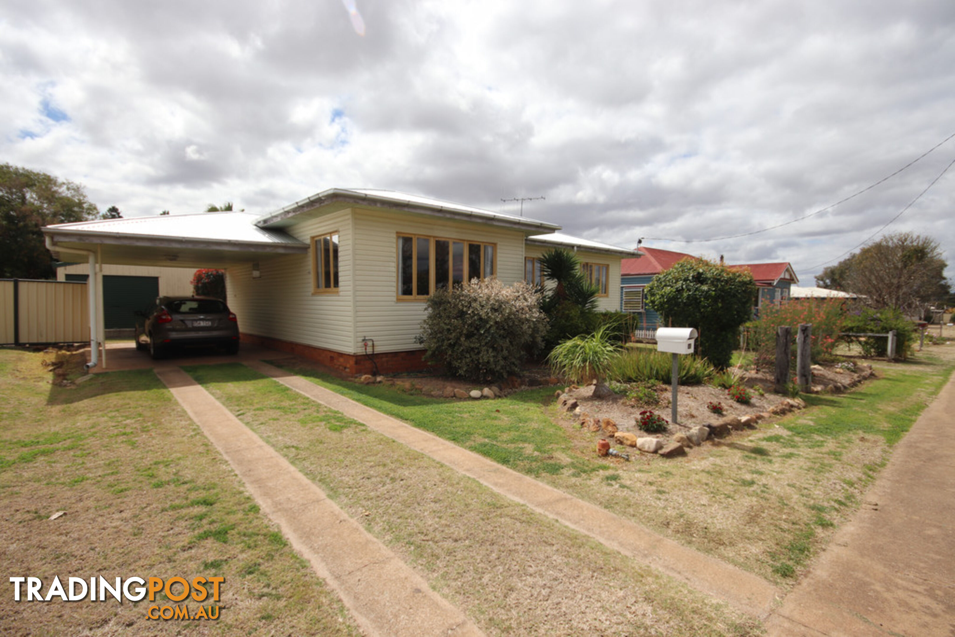 43 Landy Street MUNDUBBERA QLD 4626