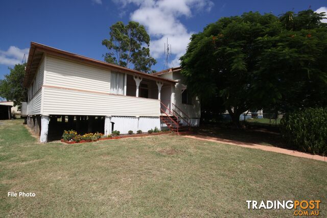 72 Stuart Russell Street MUNDUBBERA QLD 4626