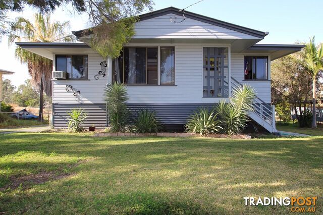 44 Dalton Street MONTO QLD 4630