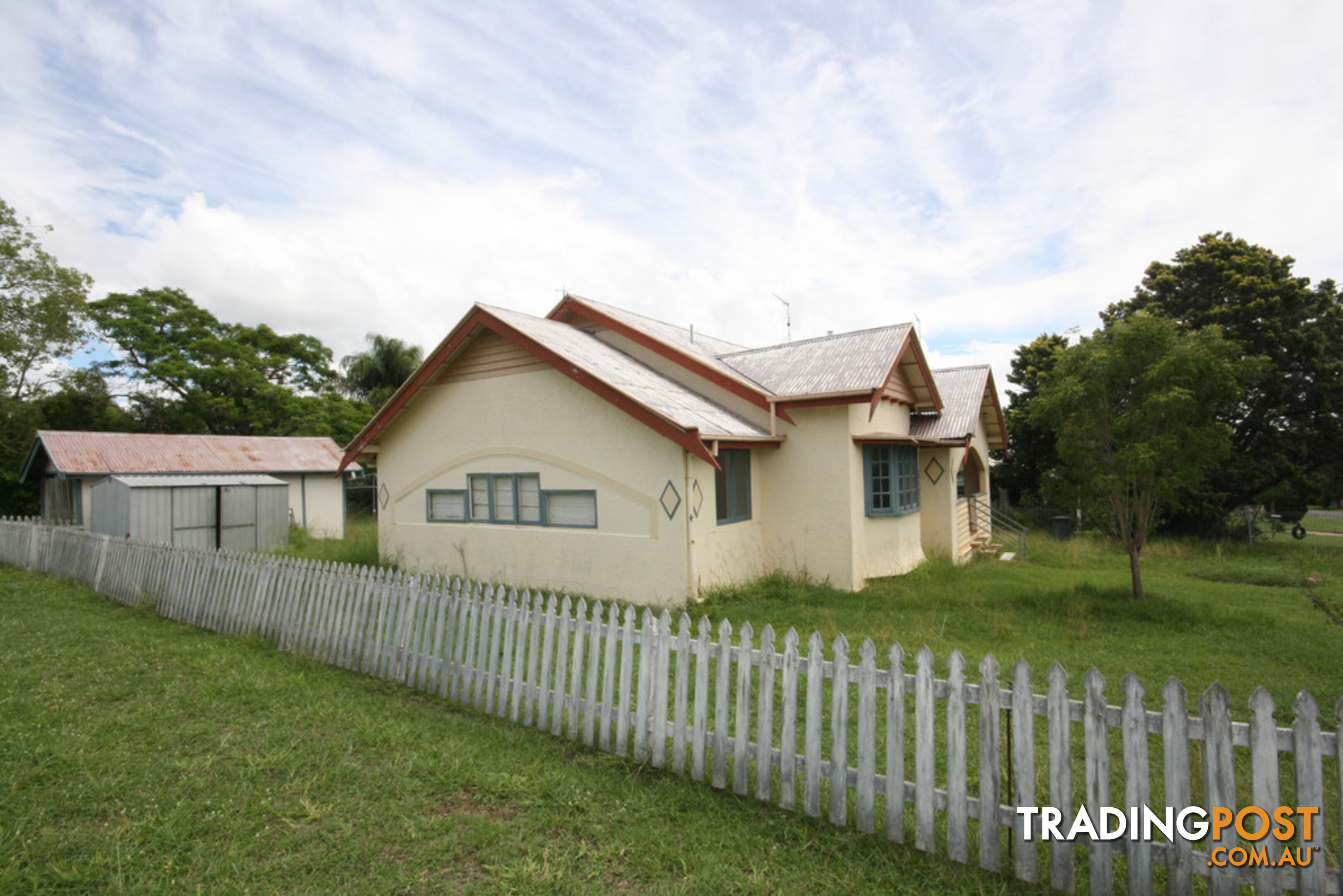 18 Wheatley Street MONTO QLD 4630