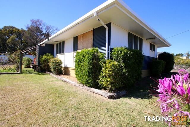 23 Edison Street MONTO QLD 4630