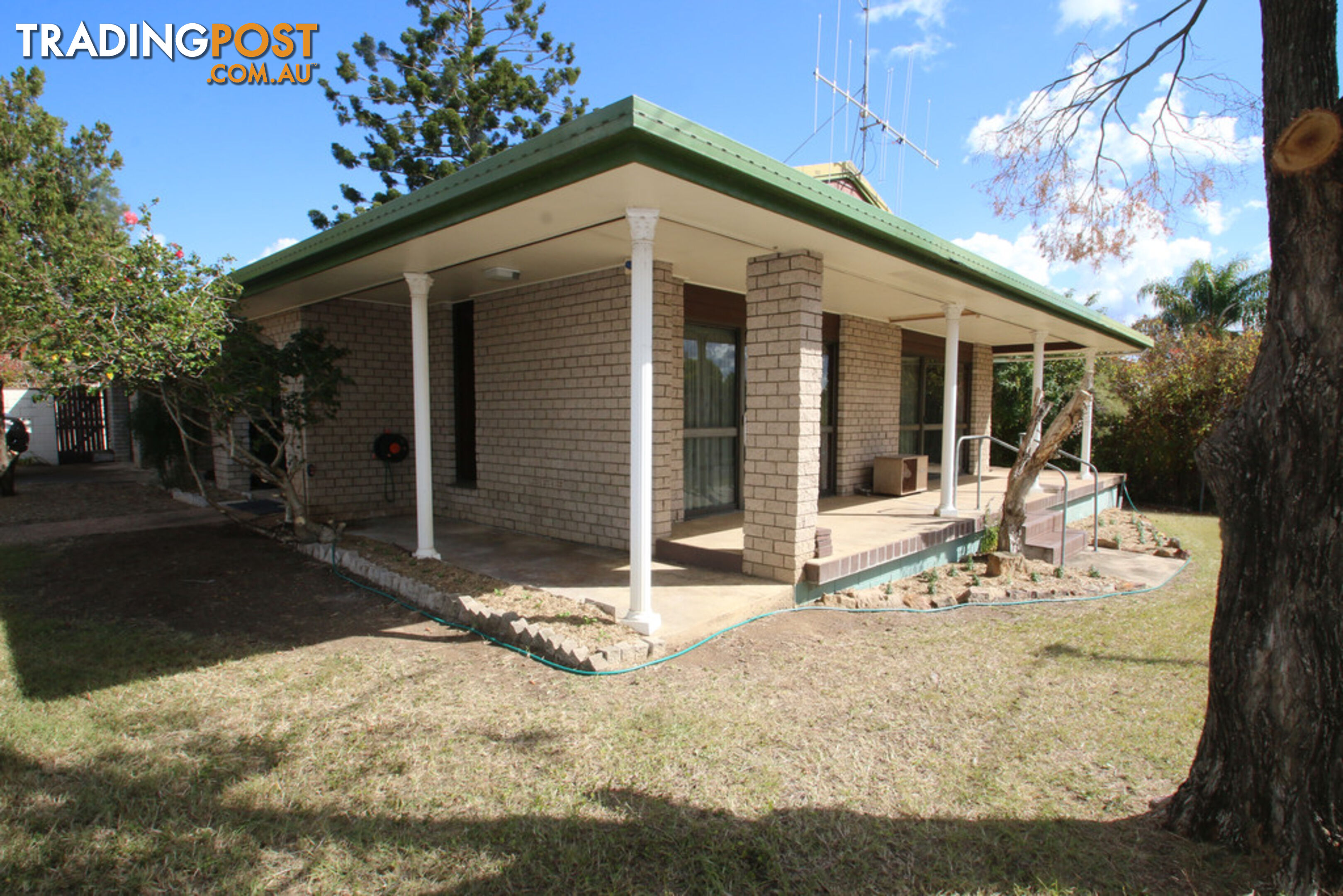 6 Rutherford Street MONTO QLD 4630