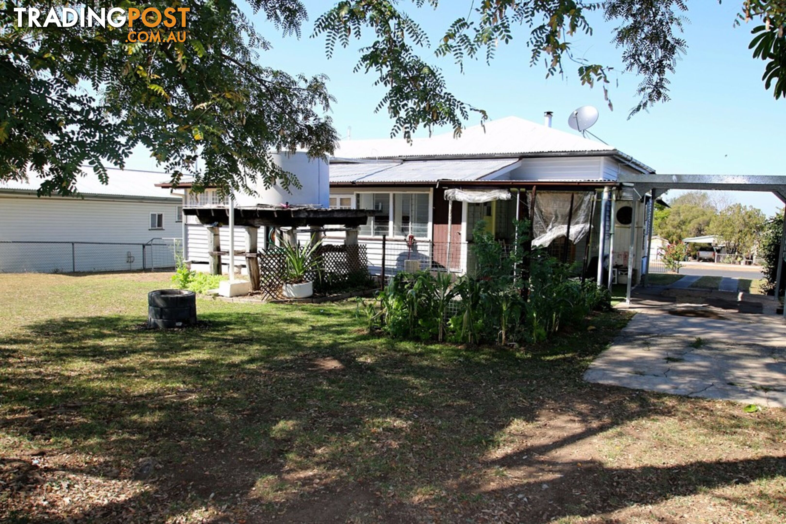 59 Newton Street MONTO QLD 4630