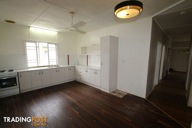 12 -14 Oak Street MULGILDIE QLD 4630