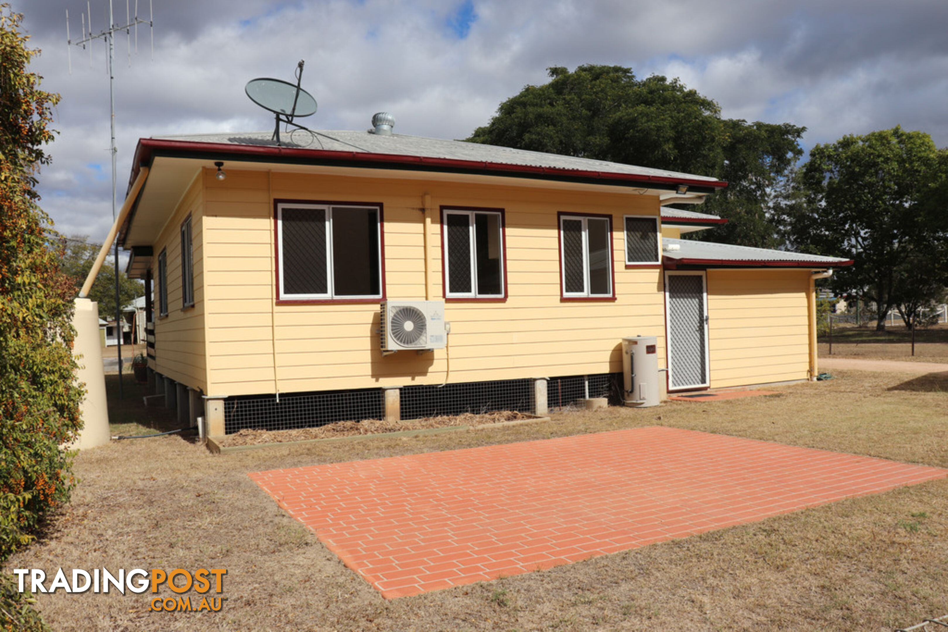 23 Flinders Street MUNDUBBERA QLD 4626