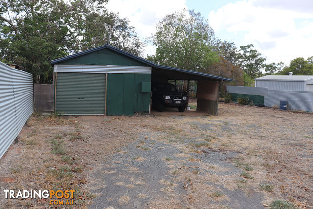 19 Stuart-Russell Street MUNDUBBERA QLD 4626