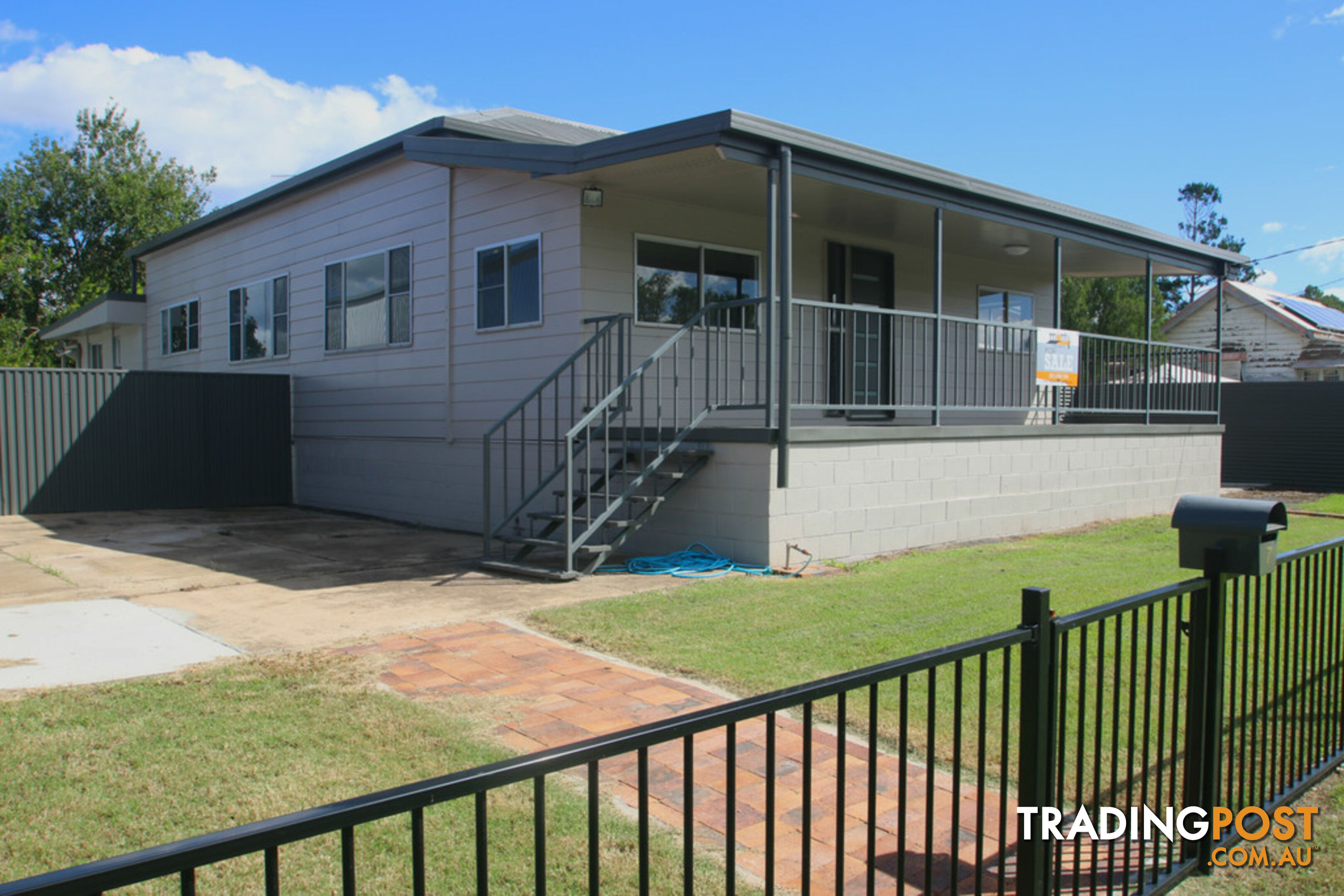 7 Flinders Street MONTO QLD 4630