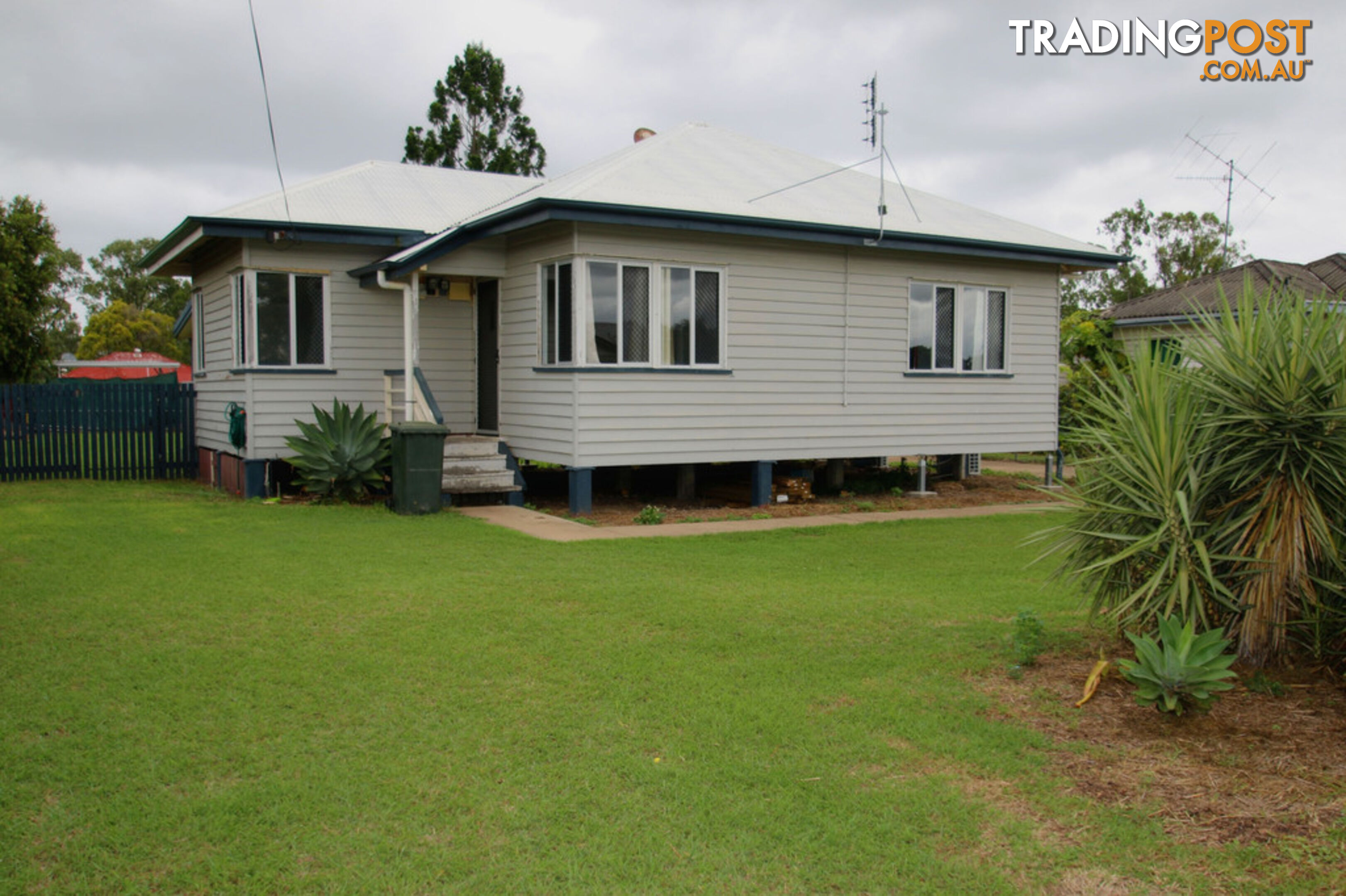 13 Mitchell Street MONTO QLD 4630