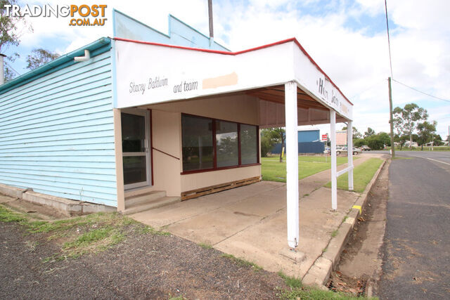 20 Lister Street MONTO QLD 4630