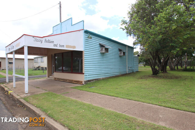 20 Lister Street MONTO QLD 4630