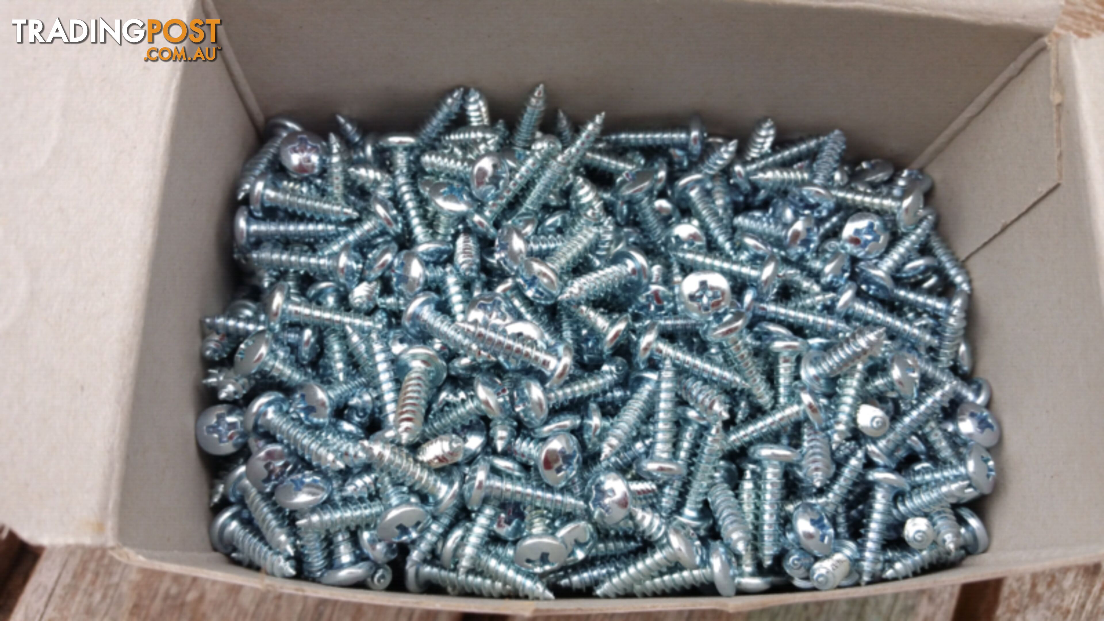 BULK BOX QTY 1000 X SHEET METAL SCREWS