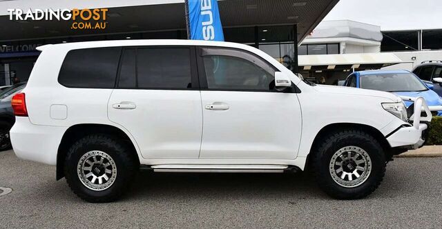 2014 TOYOTA LANDCRUISER GXL VDJ200R WAGON