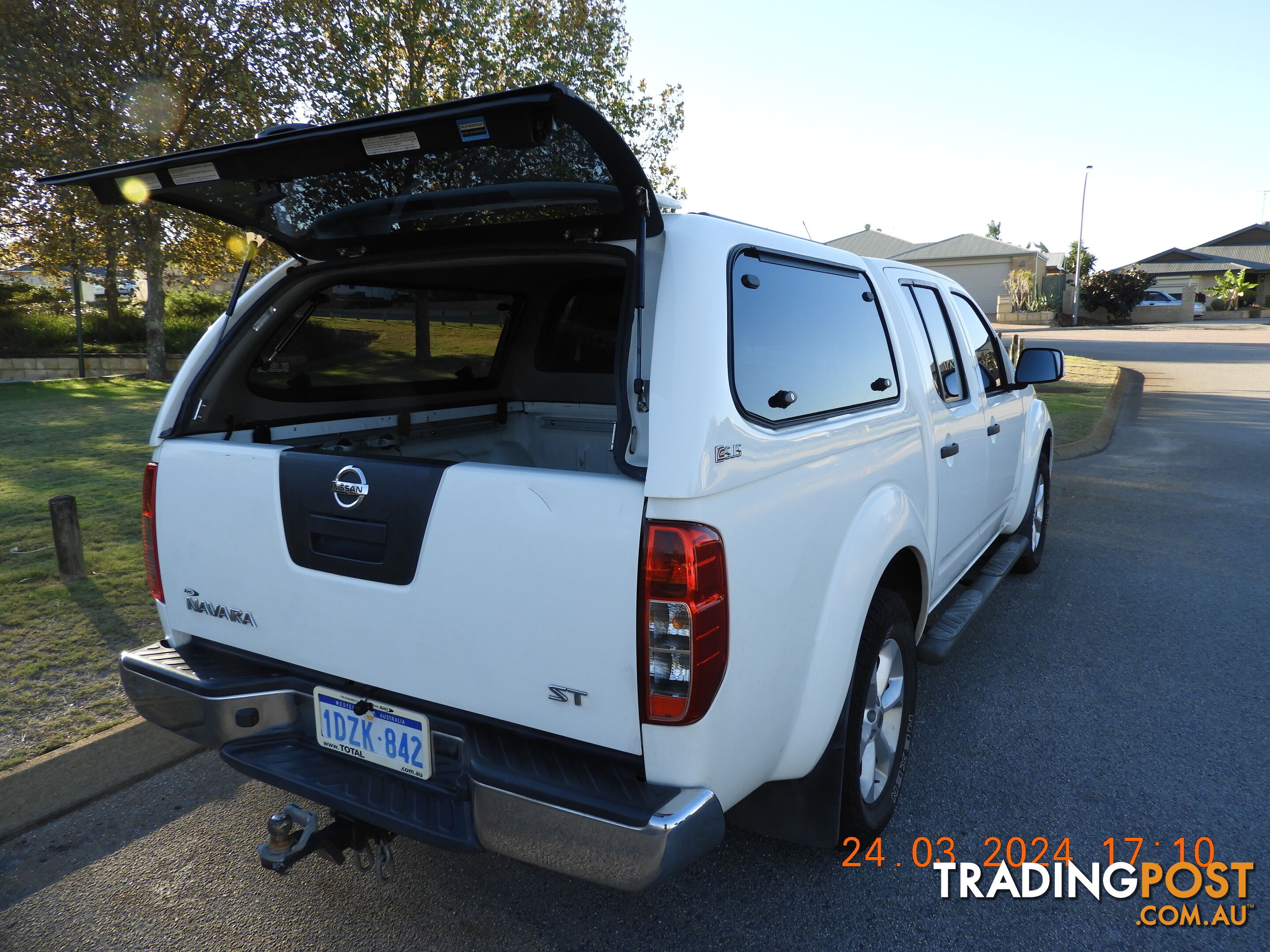 2012 Nissan Navara2012 DUAL CAB D40 UTILITY ST Ute Automatic