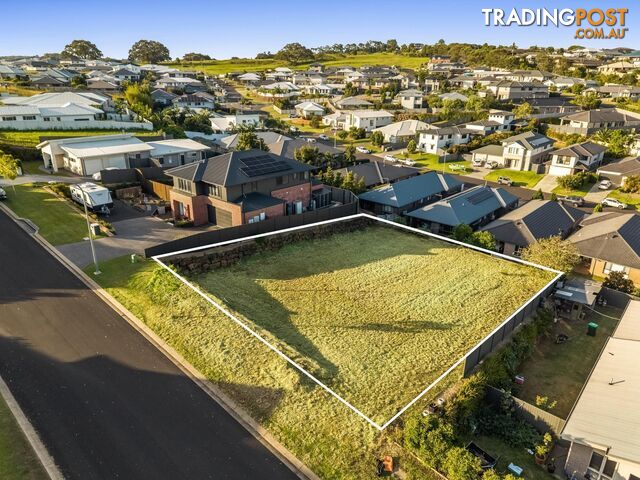 17 Presentation Crescent CUMBALUM NSW 2478 - photo 4 of 6