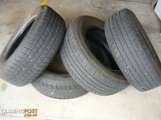 Bridgestone Dueler 4x4 HT 265/60/18 tyres