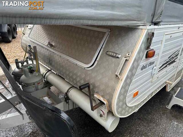 2005 GOLDSTREAM FAMILY VAN*BATTERY*FULL OVEN*OFF RD*CASSETTE AWNING - photo 3 of 11