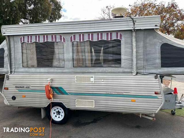 1998 COROMAL FAMILY CAMPER*SOLAR /BATTS/ELEC WIND UP*GOOD CONDITION*TRADE IN PRICED TO SELL