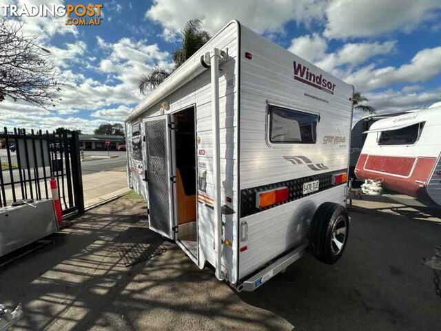 2011 WINDSOR GENESIS*SINGLE AXLE*FULL ENSUITE*AIR COND*ISLAND QUEEN BED*GREAT TOWING - photo 2 of 15