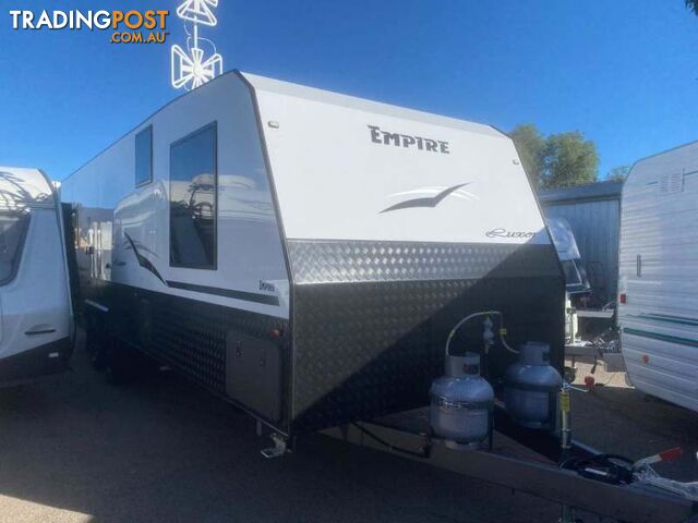 EMPIRE TRIPLE BUNK 68 BEDS*QUEEN ISLAND BED* CLUB LOUNGE*SEMI OFF-RD* TWIN AIR COND - photo 4 of 16
