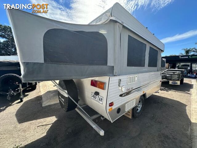 COROMAL 400 FAMILY CAMPER*AIR COND*BATTERY*IMMAC*SLEEPS 6*ANNEX*FIAMMA*OFF RD - photo 4 of 18