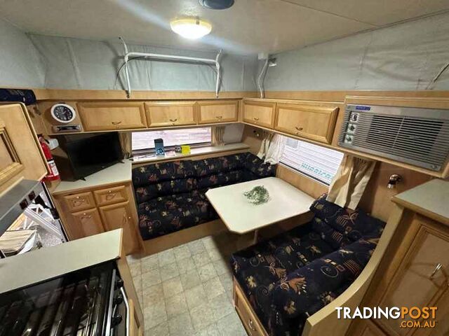 2006 REGENT SERIES 3 CRUISER* 150 LITRE FRIDGE*SINGLE BEDS*AIR COND*BATTERY - photo 5 of 11