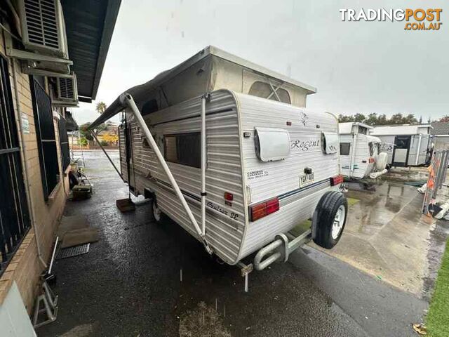 2006 REGENT SERIES 3 CRUISER* 150 LITRE FRIDGE*SINGLE BEDS*AIR COND*BATTERY - photo 2 of 11
