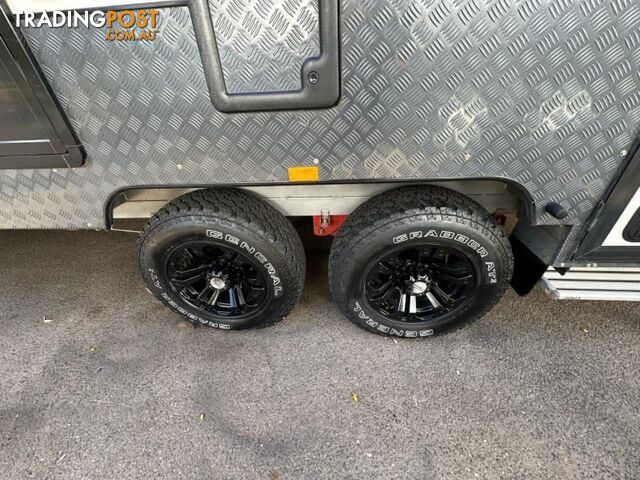 LOTUS FREELANDER PREMIUM BRAND*OFF RD *DIESEL HEATER*SOLAR *BATTERY*FULL ENSUITE*ANNEX - photo 3 of 19