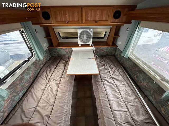 1995 GOLF TOURER*AIR COND*SINGLE BEDS*CUTE AND LIGHT*BATTERY/SOLAR - photo 5 of 11