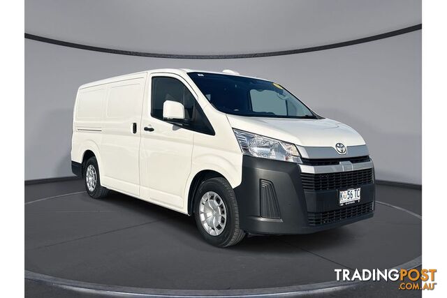 2022 TOYOTA HIACE GDH300R VAN