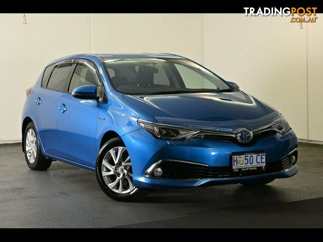 2017 TOYOTA COROLLA HYBRID E-CVT ZWE186R HATCHBACK