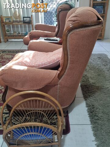 Good quality single lounge chairs for sale