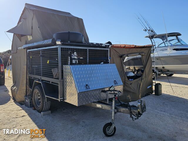 Trailer, Rooftop Tent and Kayak - Camper