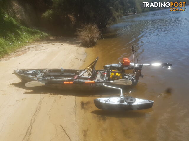 Trailer, Rooftop Tent and Kayak - Camper