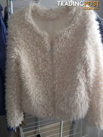 White Fur (fake) Jacket - Dress up