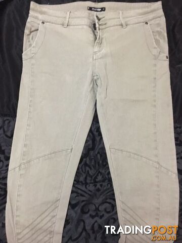 Rusty Jeans Size 10