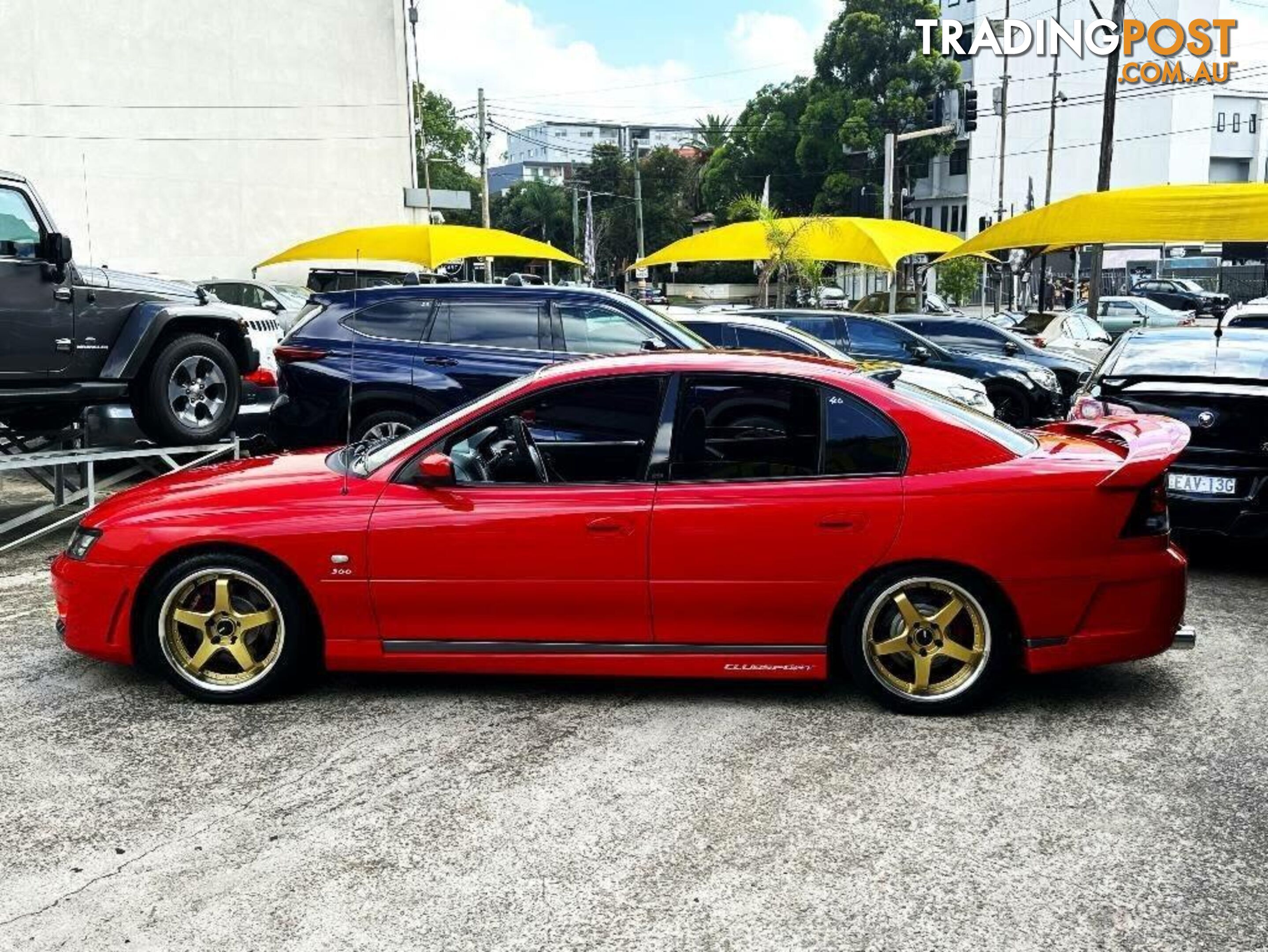 2003 HSV CLUBSPORT  EXCL. GOV. CHARGES SEDAN