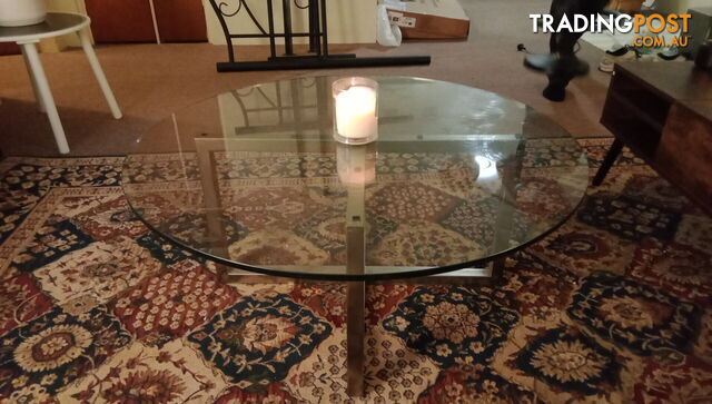 glass metal coffee table