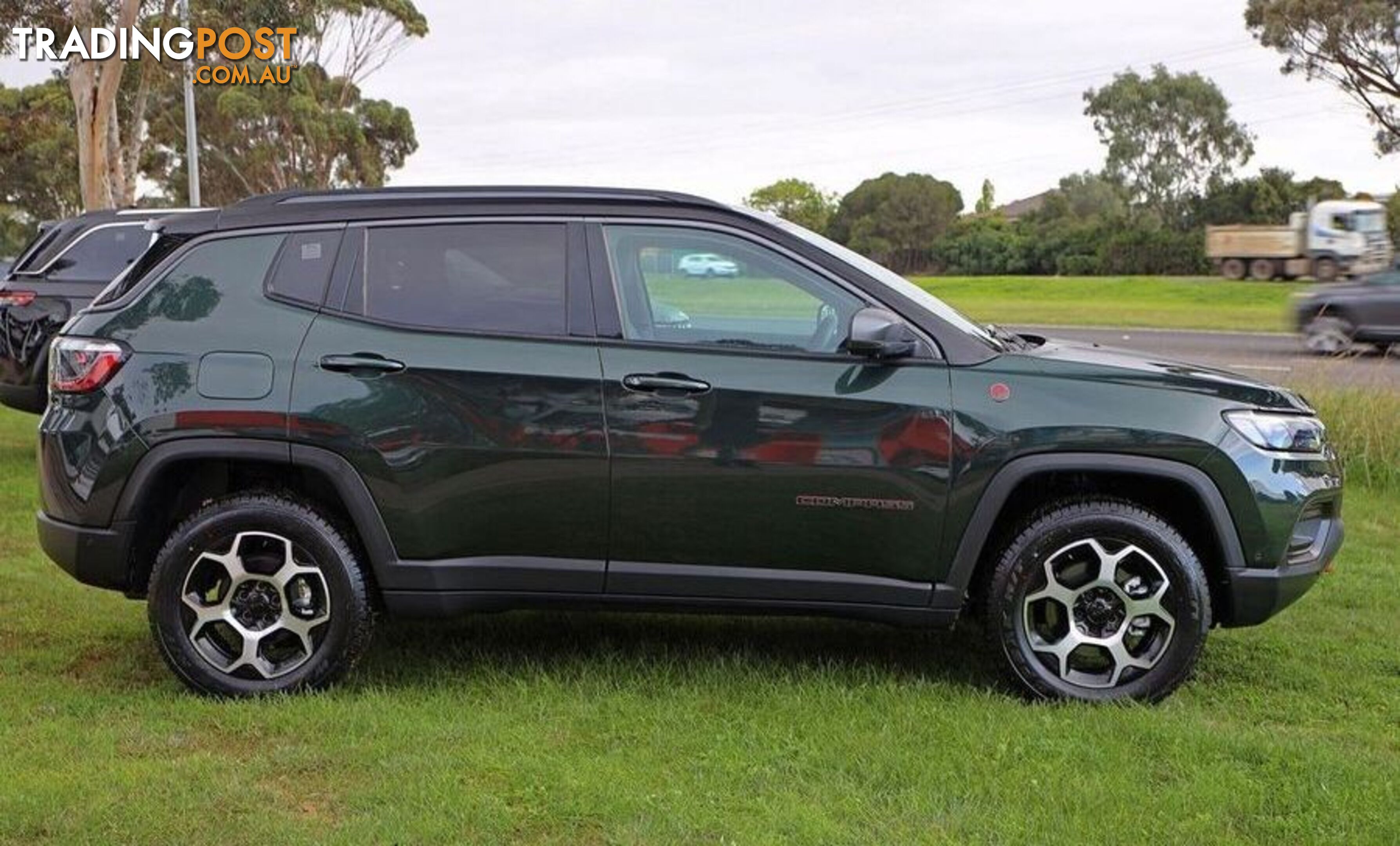 2023 Jeep Compass Trailhawk M6 SUV