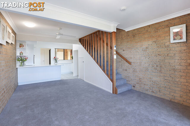10 29 Browning Boulevard BATTERY HILL QLD 4551 - photo 5 of 11